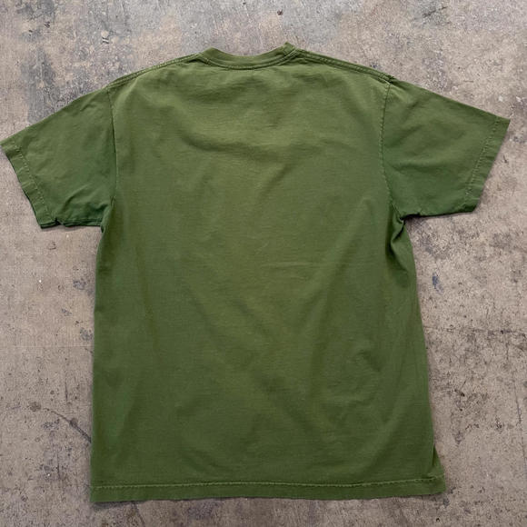 Undefeated Shirt - Picture 4 of 5